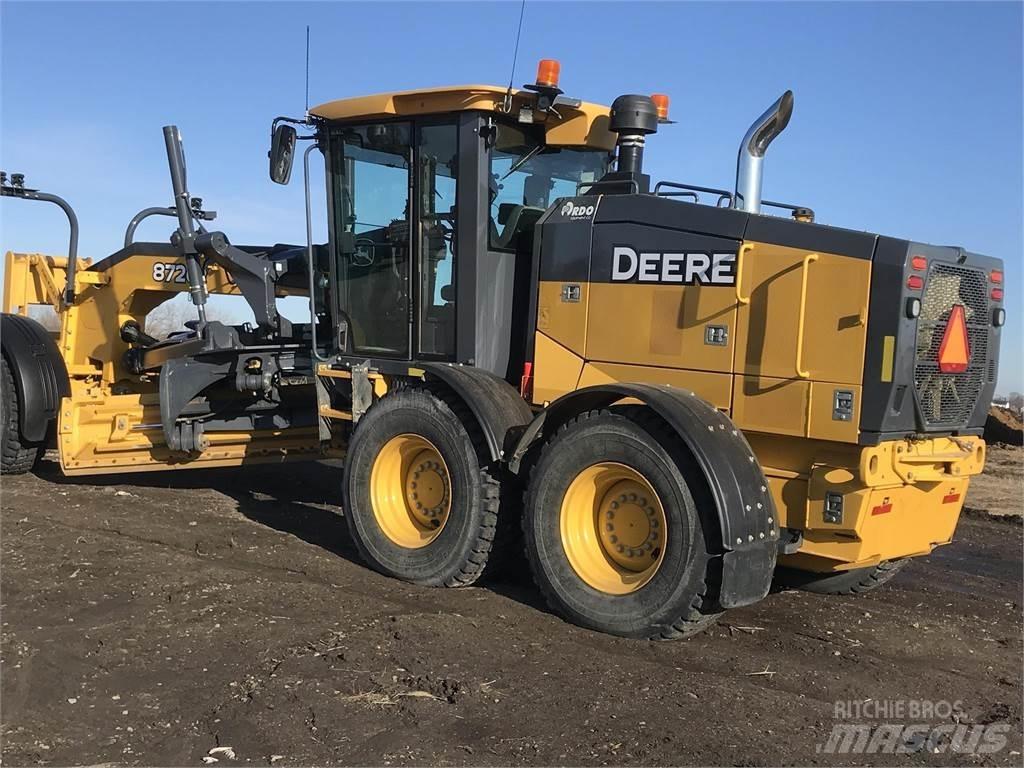John Deere 872G Grejdry