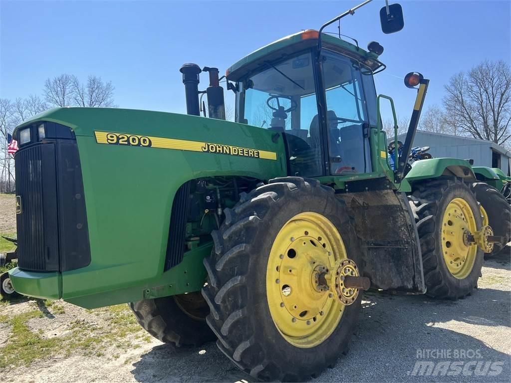 John Deere 9200 Traktory