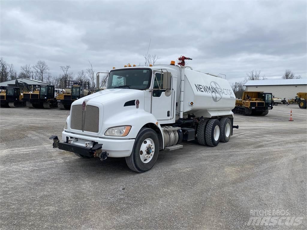 Kenworth T300 Cisterny na vodu