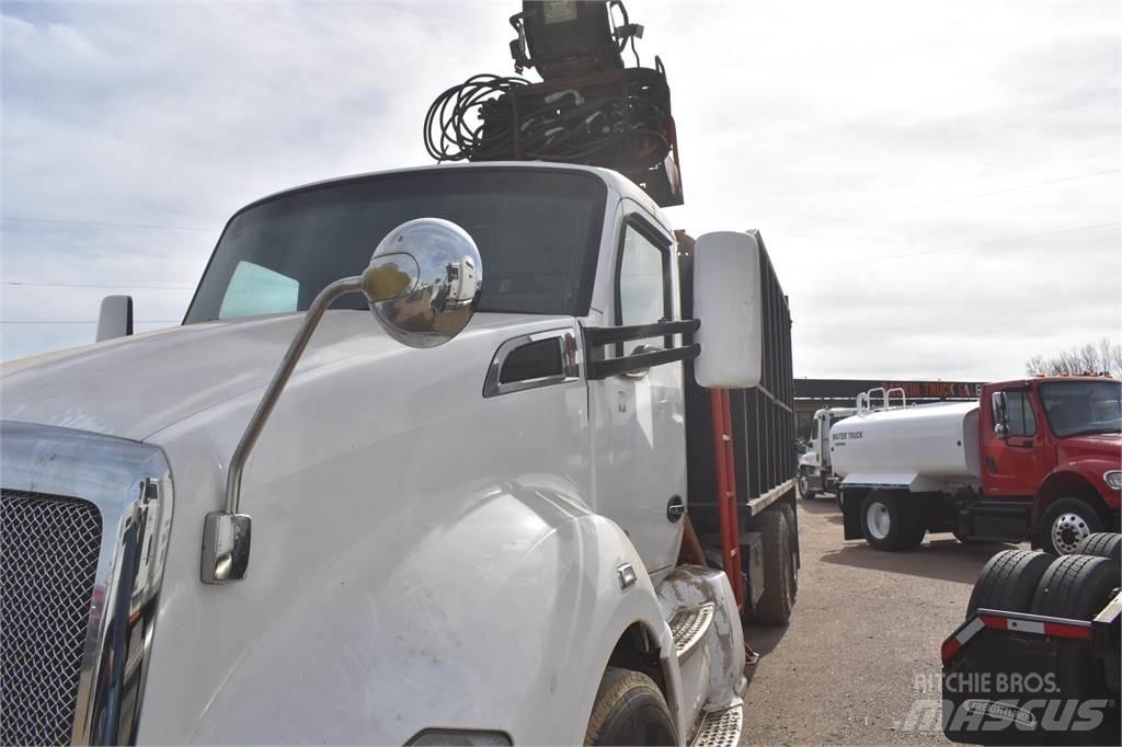 Kenworth T680 Autojeřáby, hydraulické ruky