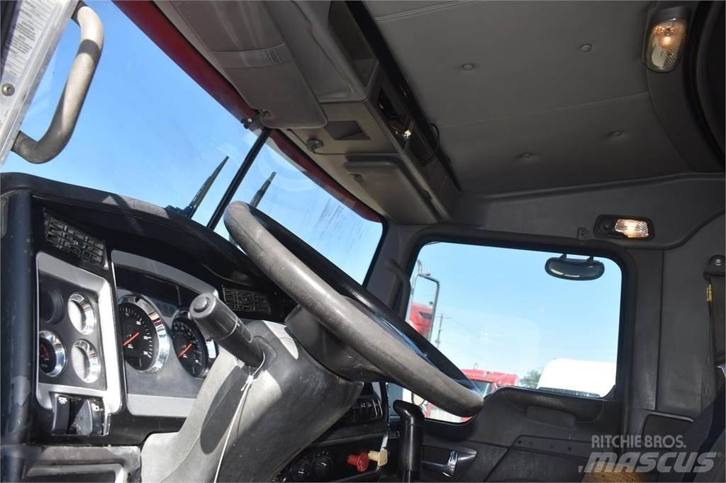 Kenworth T800 Autojeřáby, hydraulické ruky