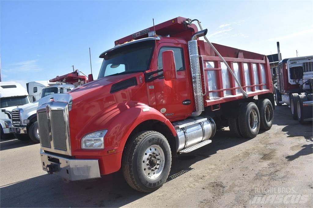 Kenworth T880 Sklápěče