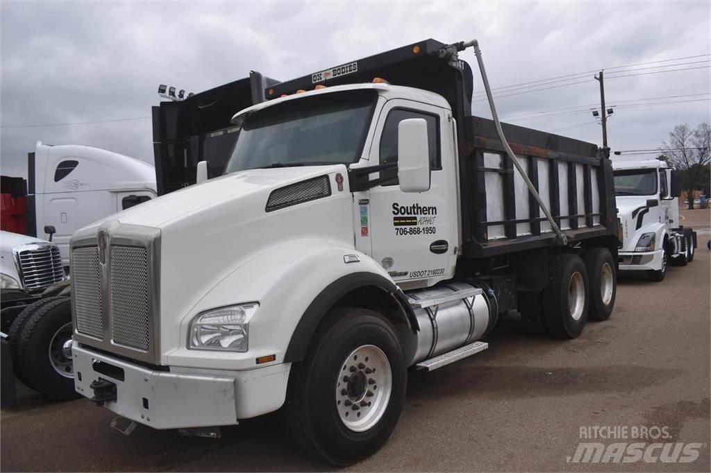 Kenworth T880 Sklápěče
