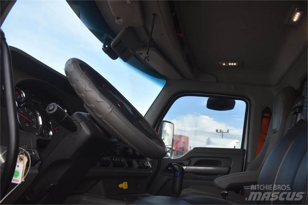 Kenworth T880 Sklápěče