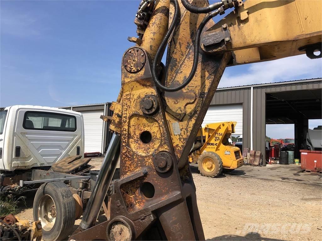 Komatsu PC400 LC-7 Pásová rýpadla