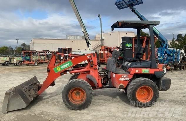 Kubota R520ST Kolové nakladače