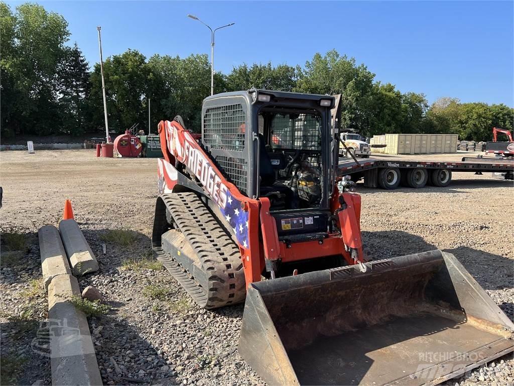 Kubota SVL97-2 Smykem řízené nakladače