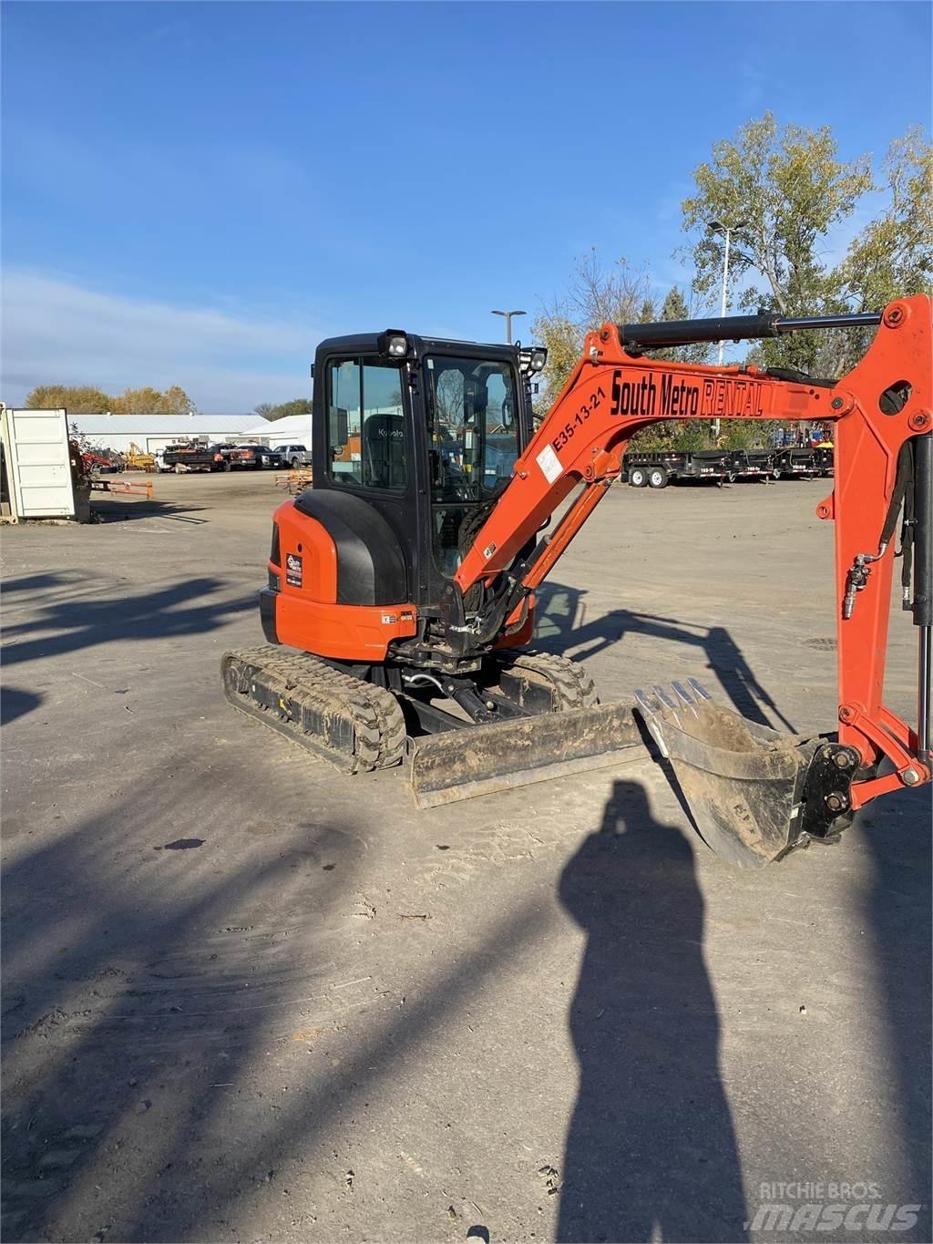 Kubota U35-4 Mini rýpadla < 7t