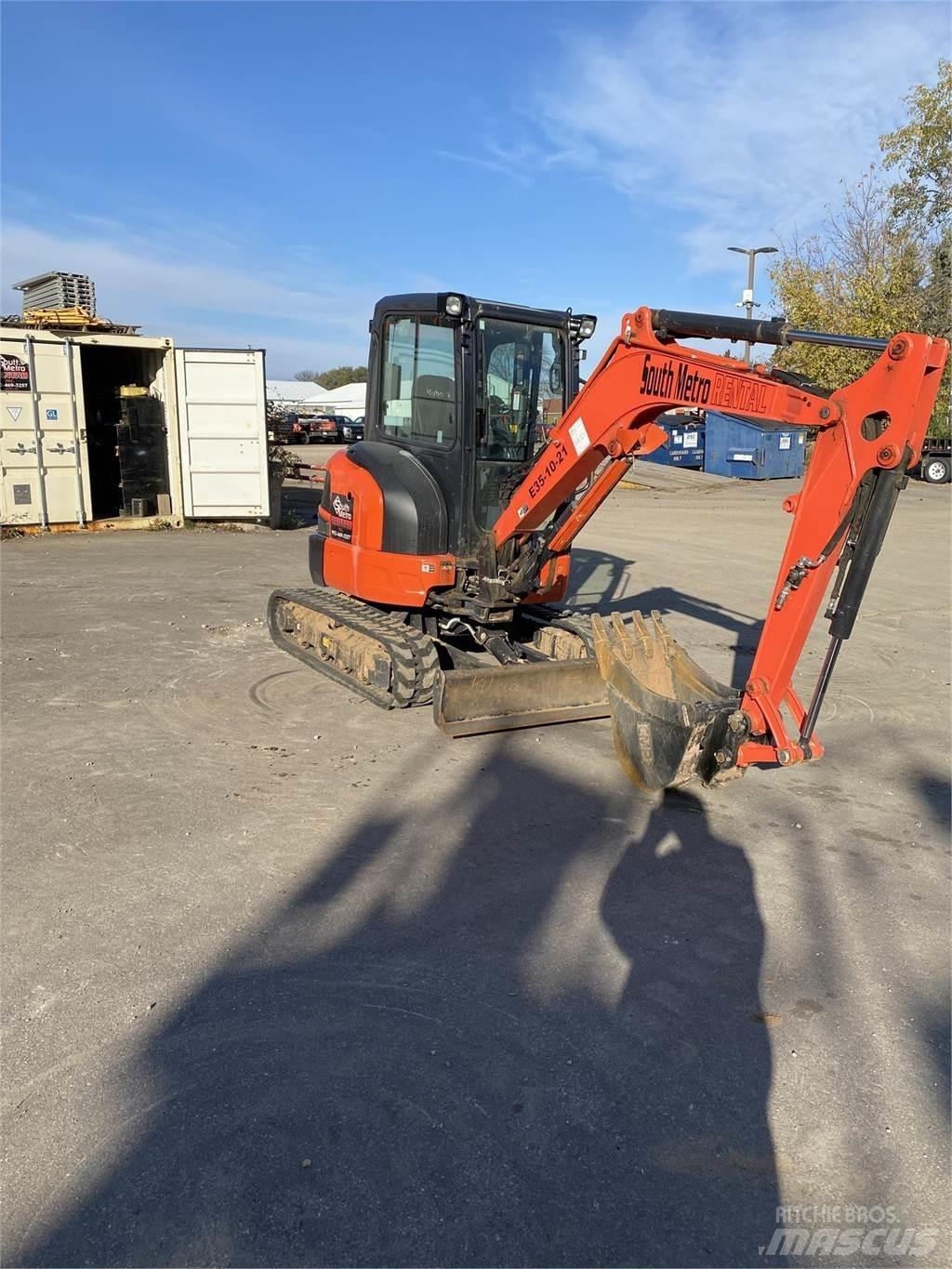 Kubota U35-4 Mini rýpadla < 7t
