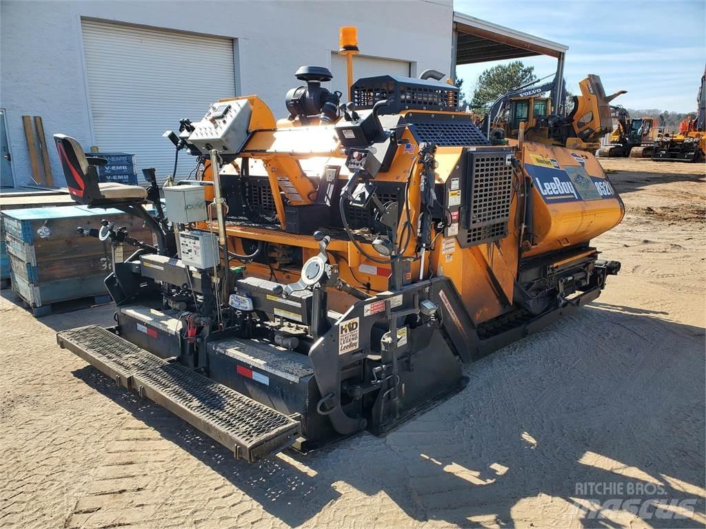 LeeBoy 8520 Finišery