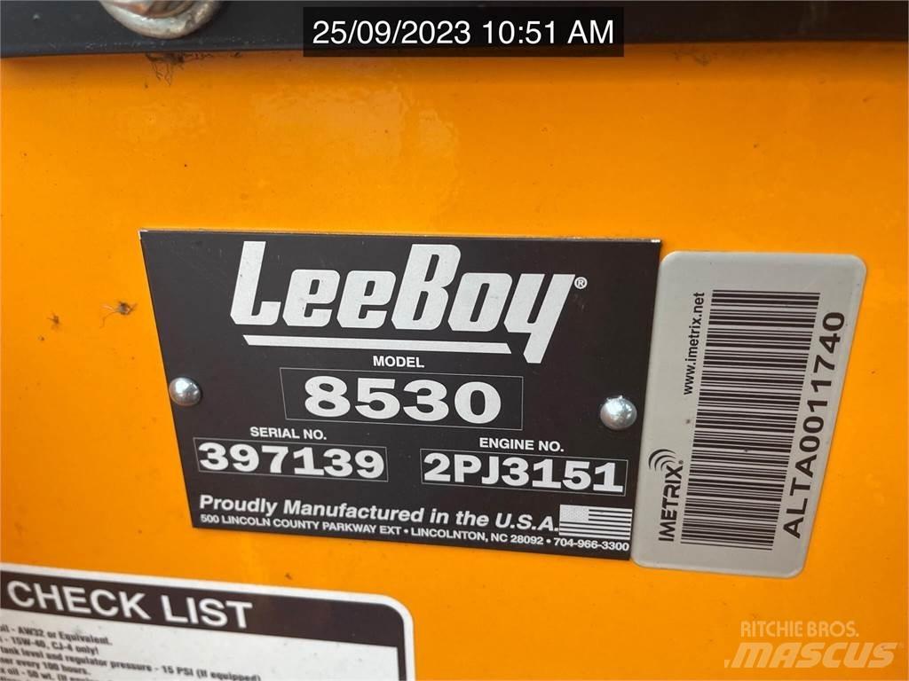 LeeBoy 8530 Finišery