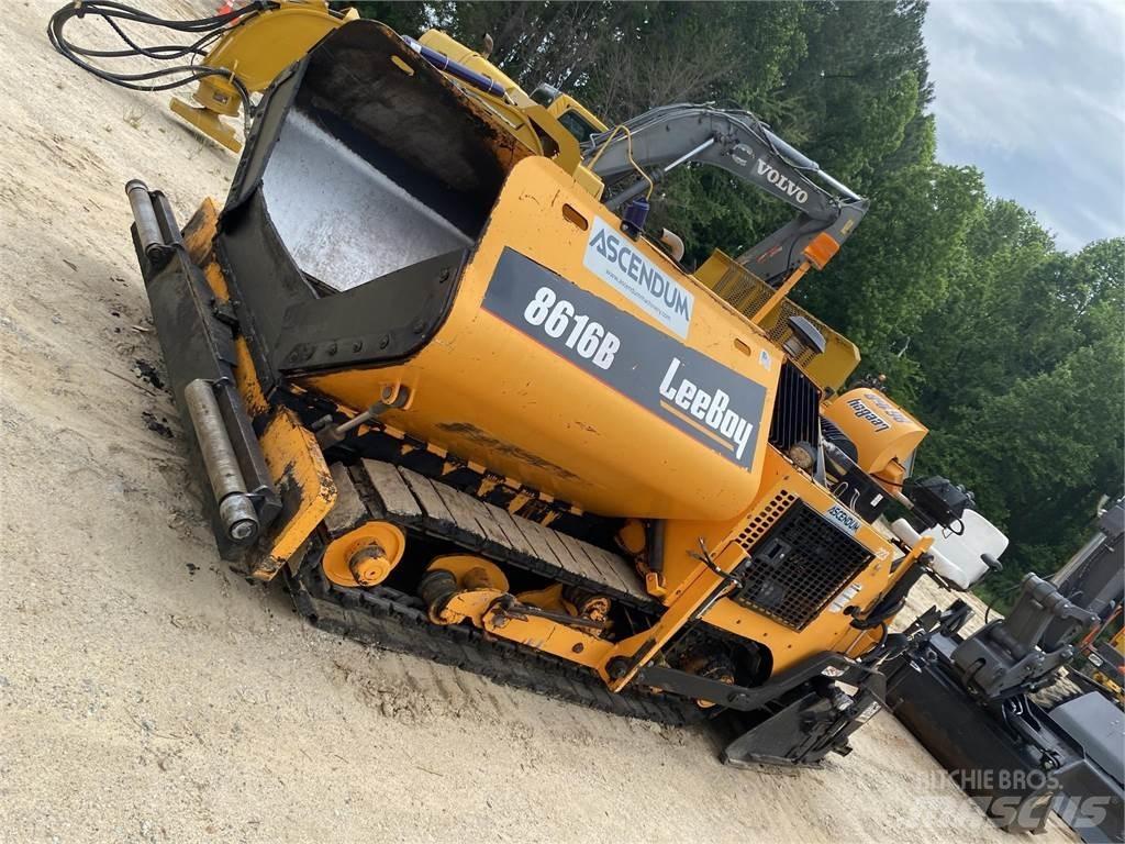 LeeBoy 8616B Finišery