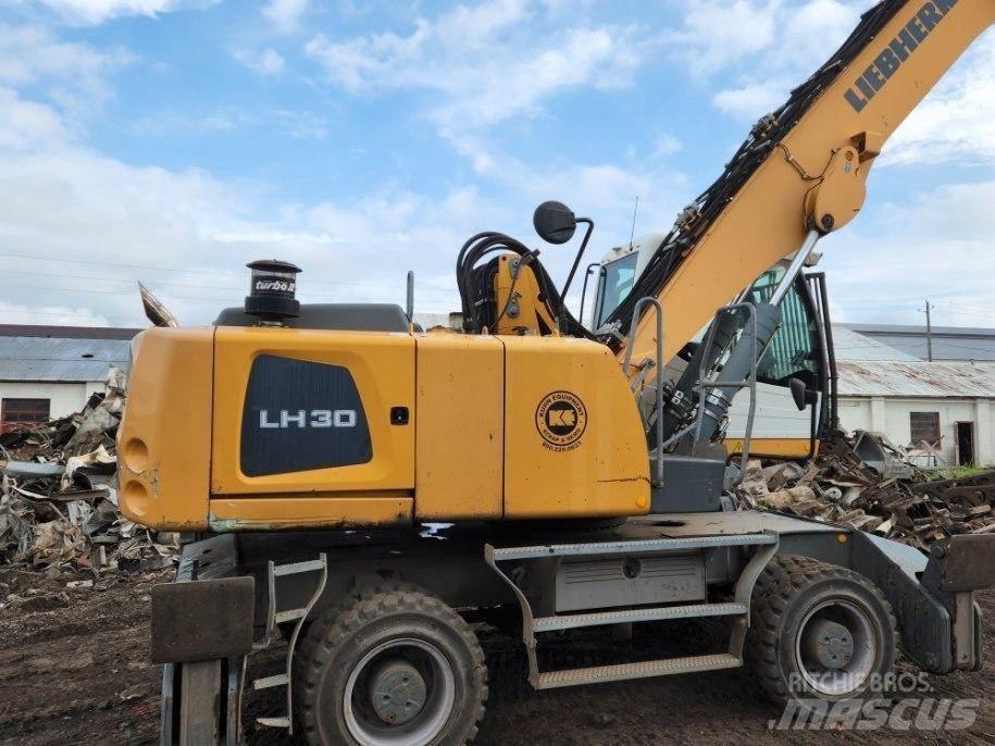 Liebherr LH30M Stroje pro manipulaci s odpadem