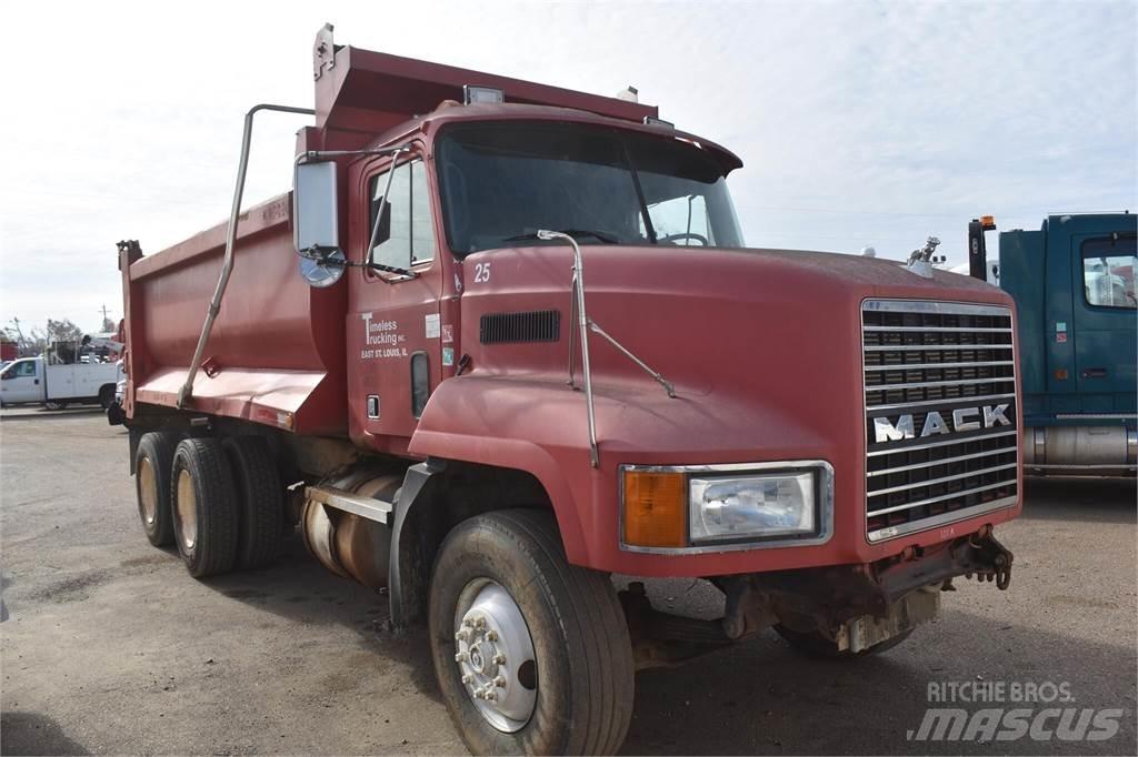 Mack CH613 Sklápěče