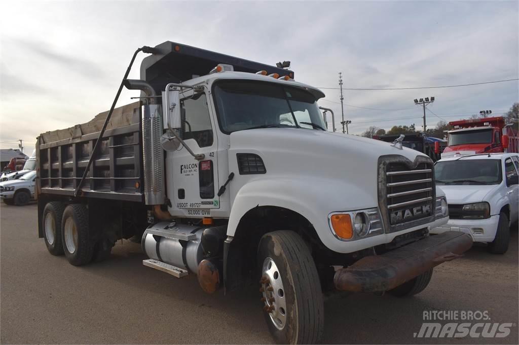 Mack GRANITE CV713 Sklápěče