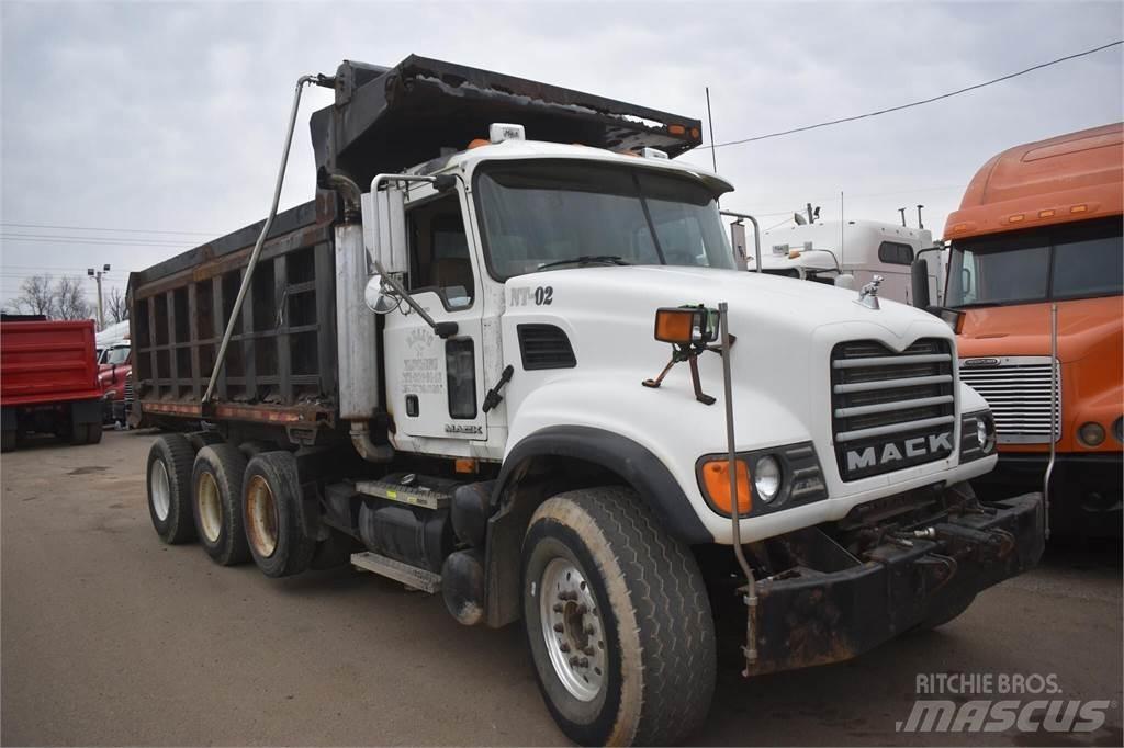 Mack GRANITE CV713 Sklápěče