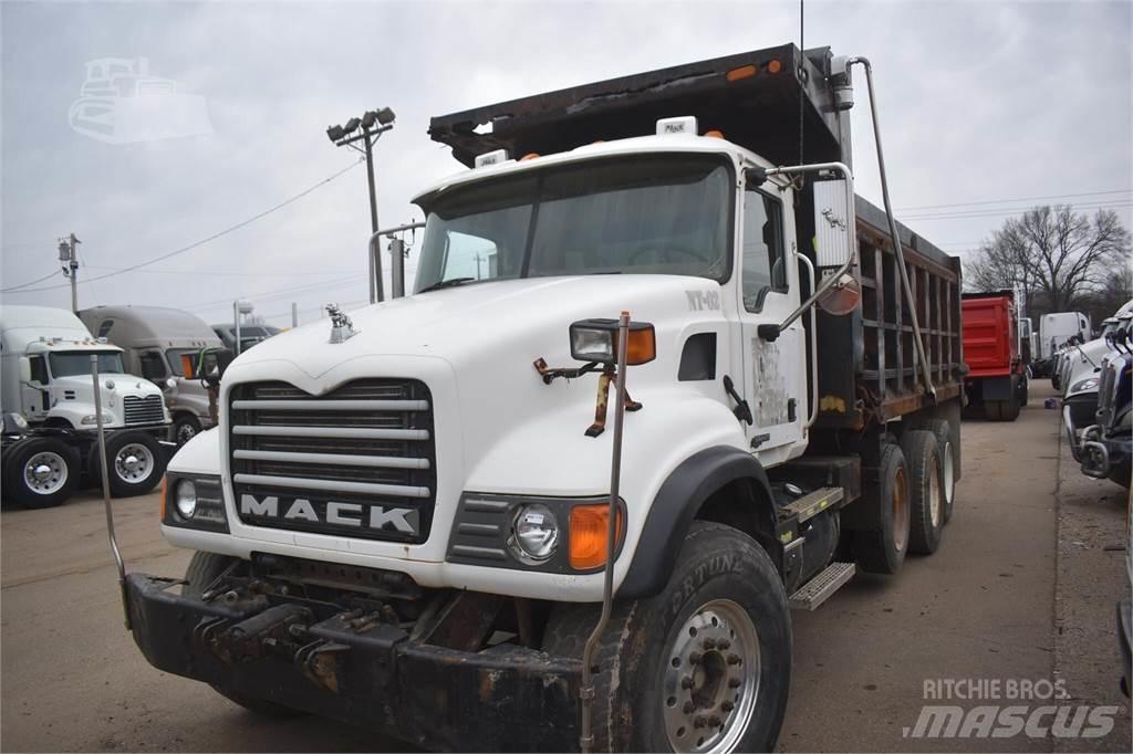 Mack GRANITE CV713 Sklápěče