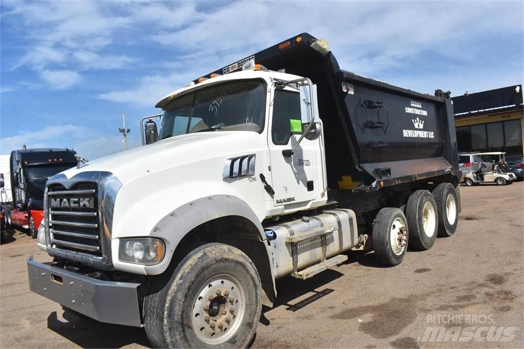 Mack GRANITE GU713 Sklápěče