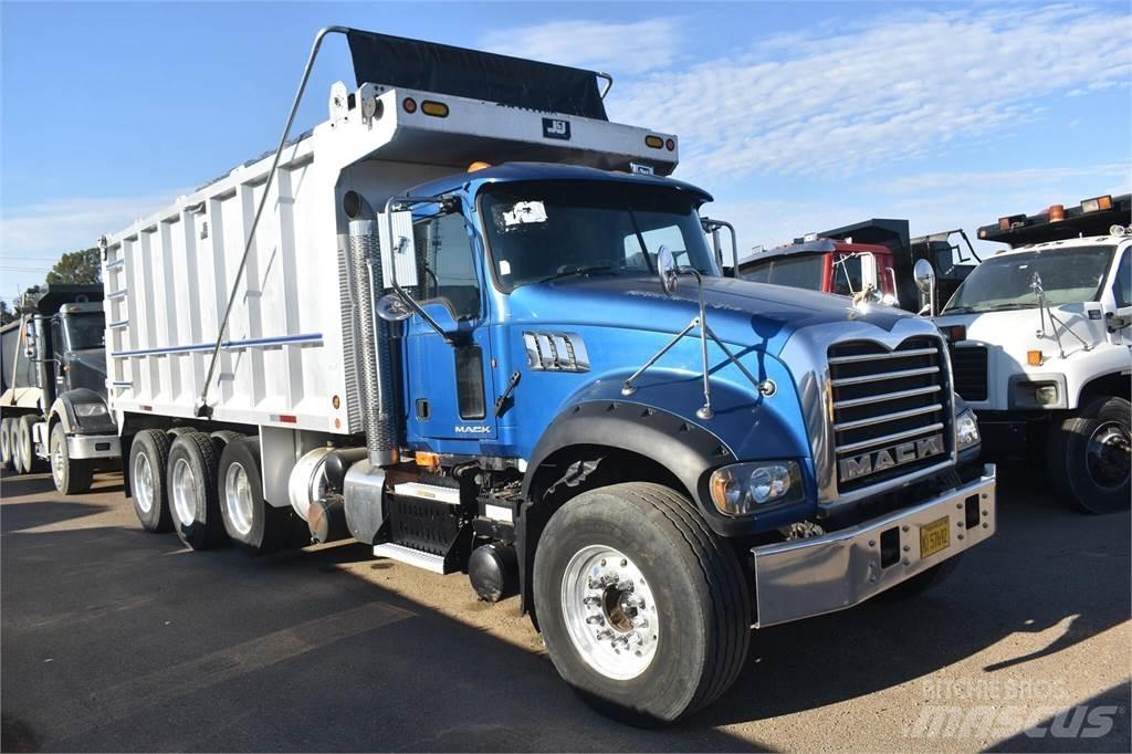 Mack GRANITE GU713 Sklápěče