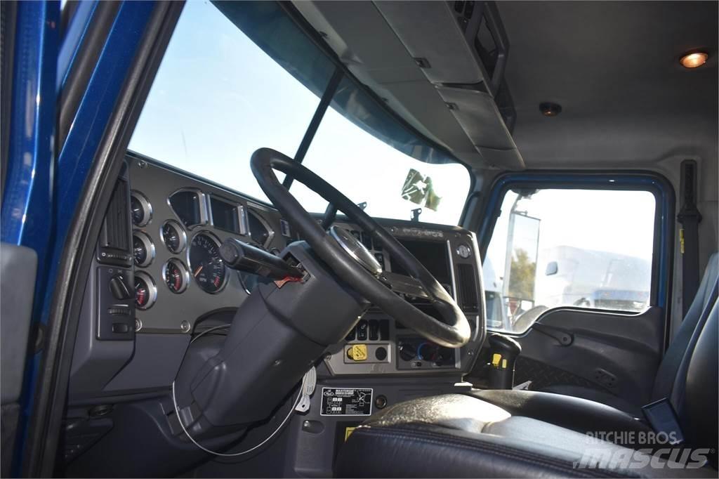 Mack GRANITE GU713 Sklápěče