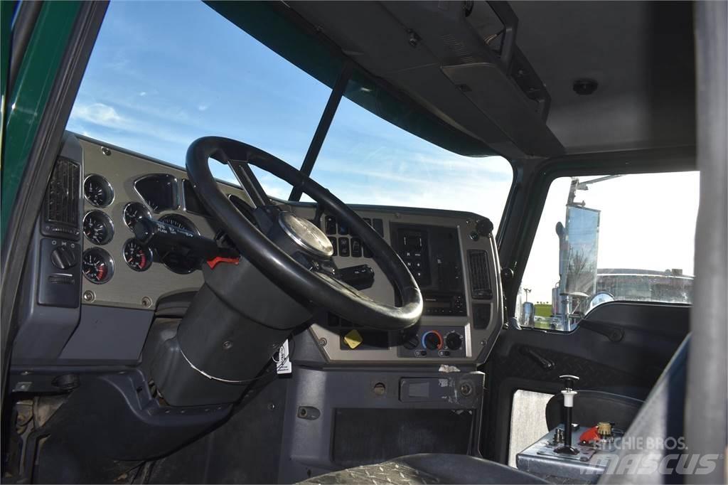 Mack GRANITE GU713 Sklápěče
