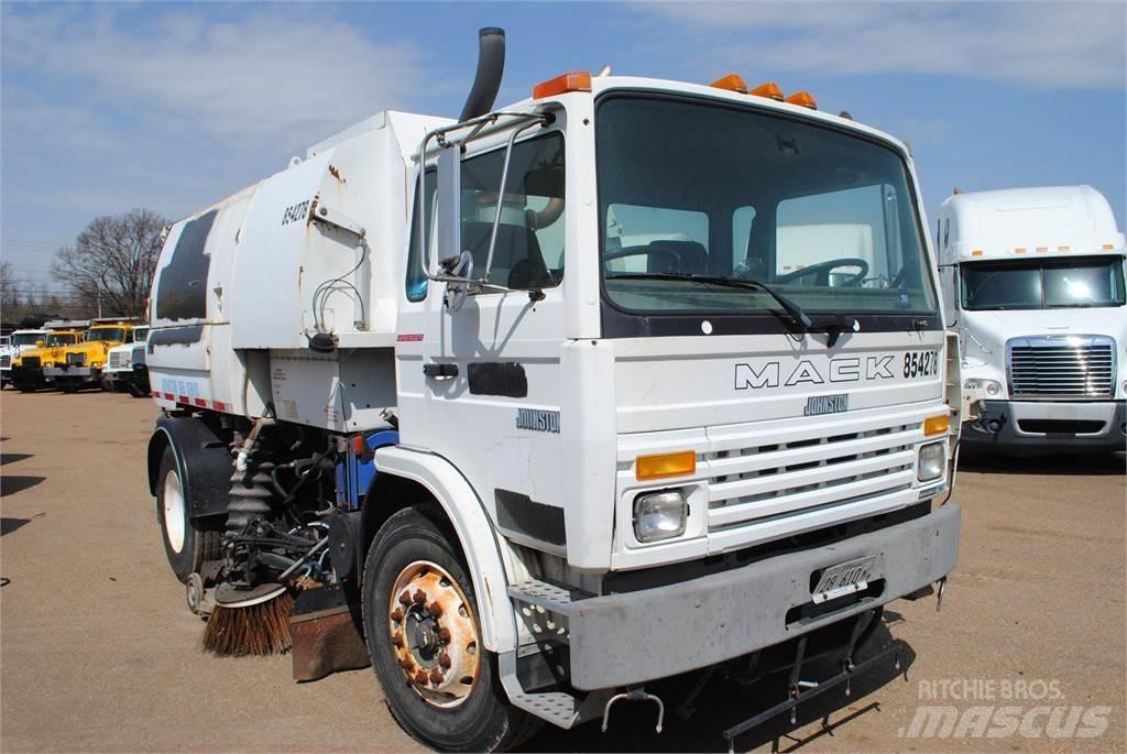 Mack MIDLINER MS250 Zametací vozy
