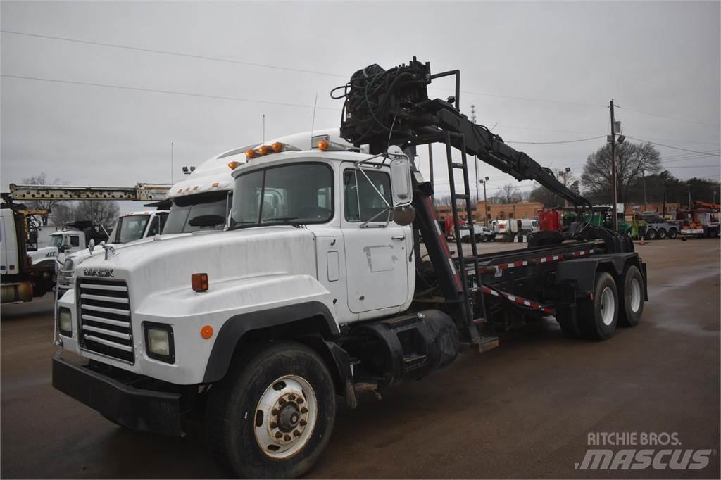 Mack RD688S Autojeřáby, hydraulické ruky