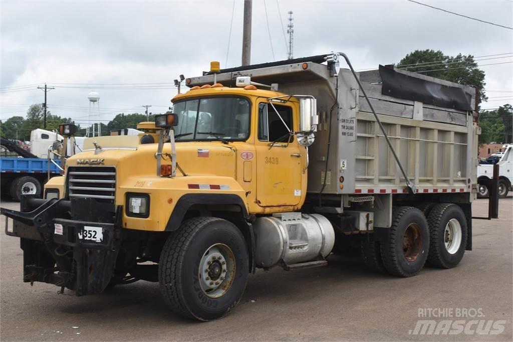 Mack RD688S Sklápěče