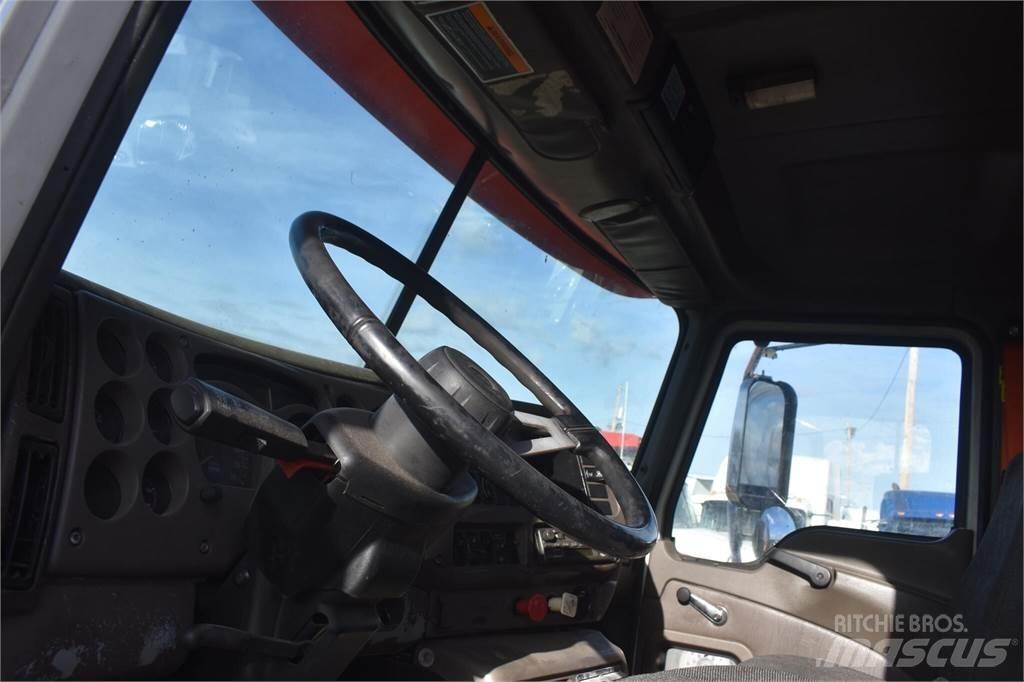 Mack VISION CX612 Sklápěče