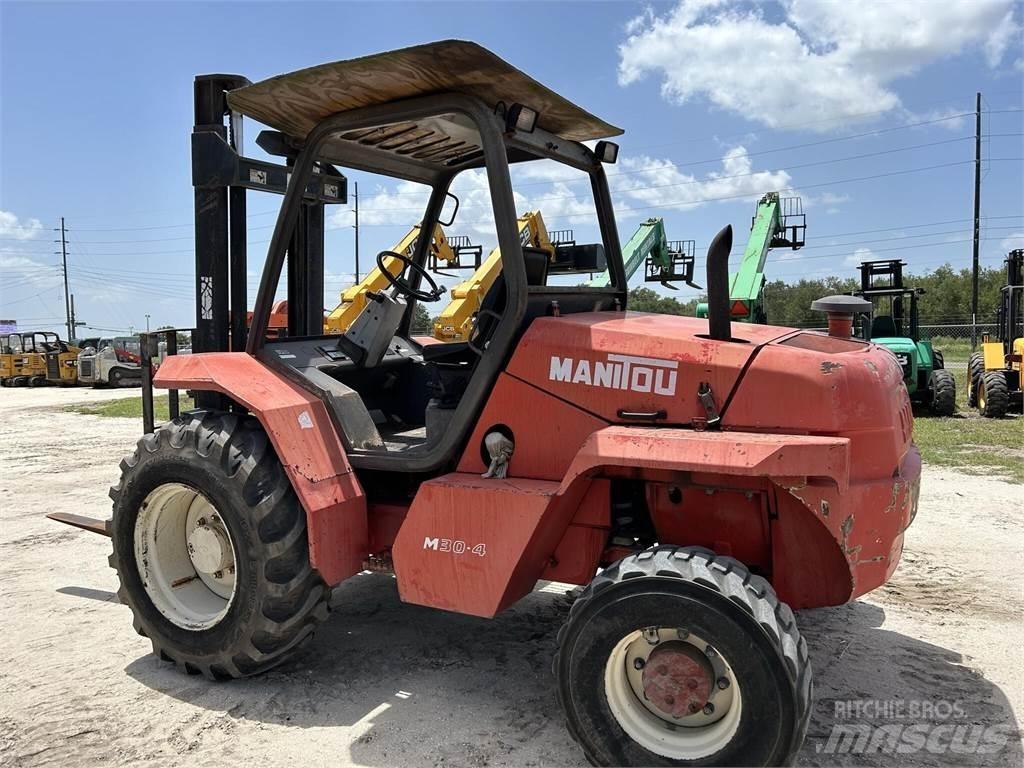 Manitou M30.4 Terénní vysokozdvižné vozíky