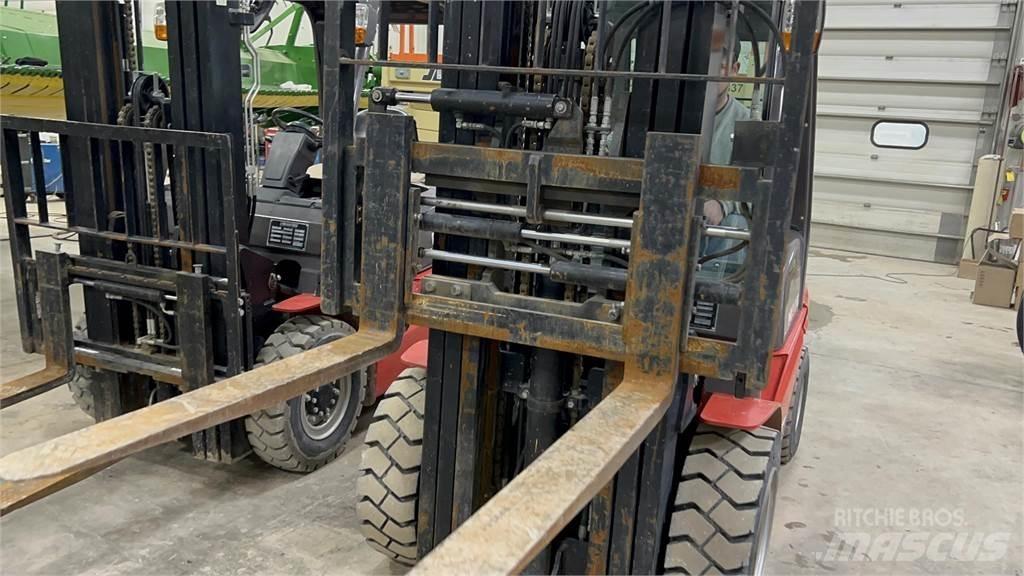 Manitou MI30G Další
