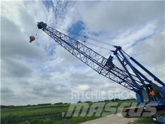 Manitowoc 777 Pásové jeřáby