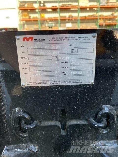 Mauldin MT300 Finišery