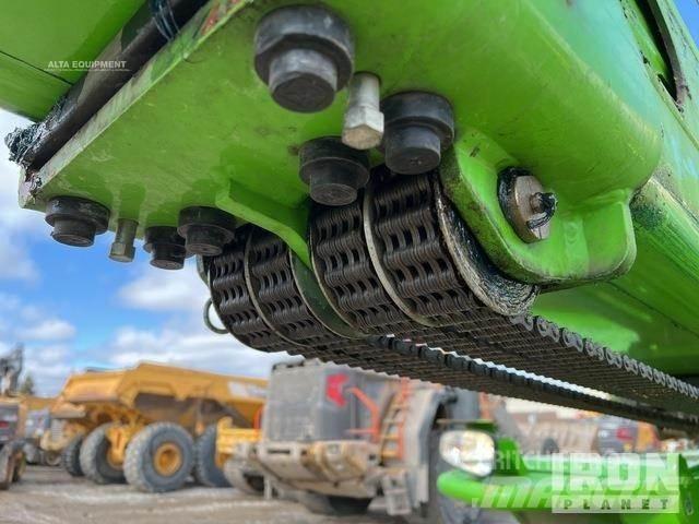 Merlo P65.14HM Teleskopické manipulátory