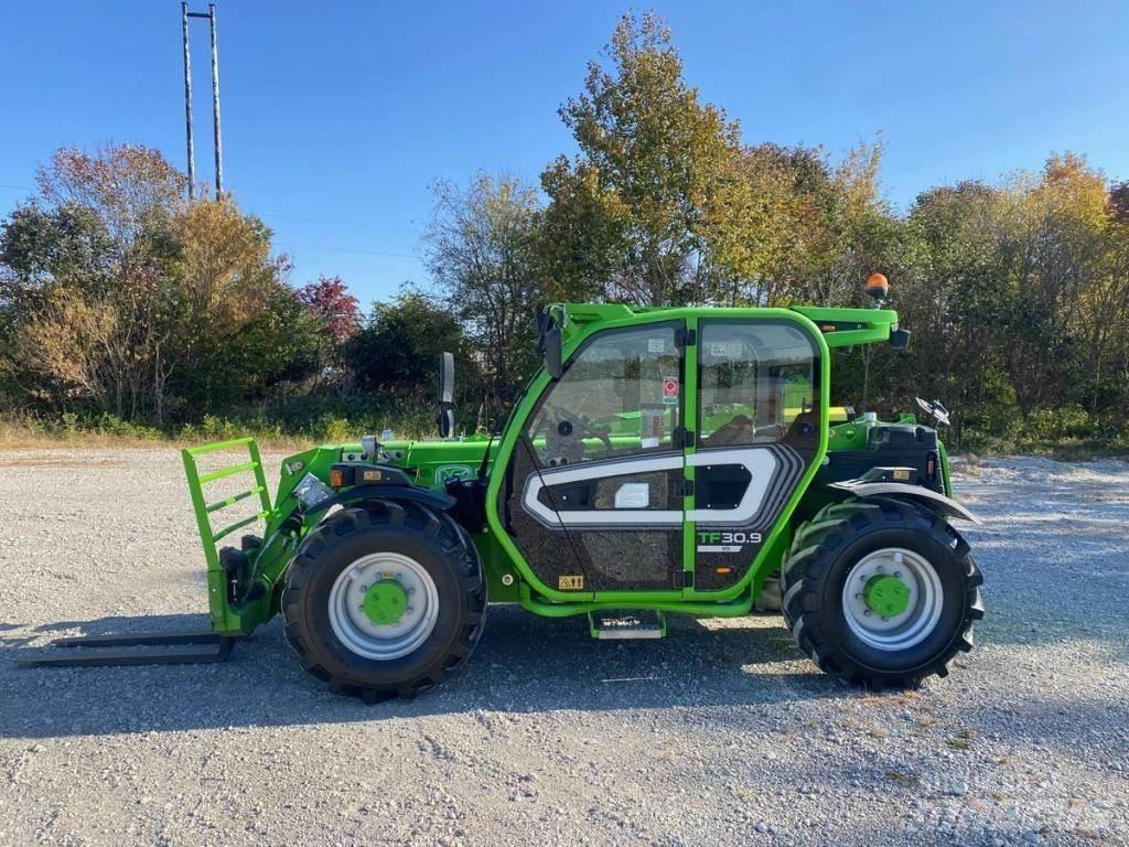 Merlo TF30.9 Teleskopické manipulátory