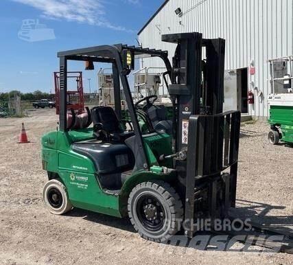 Mitsubishi FG25N Další