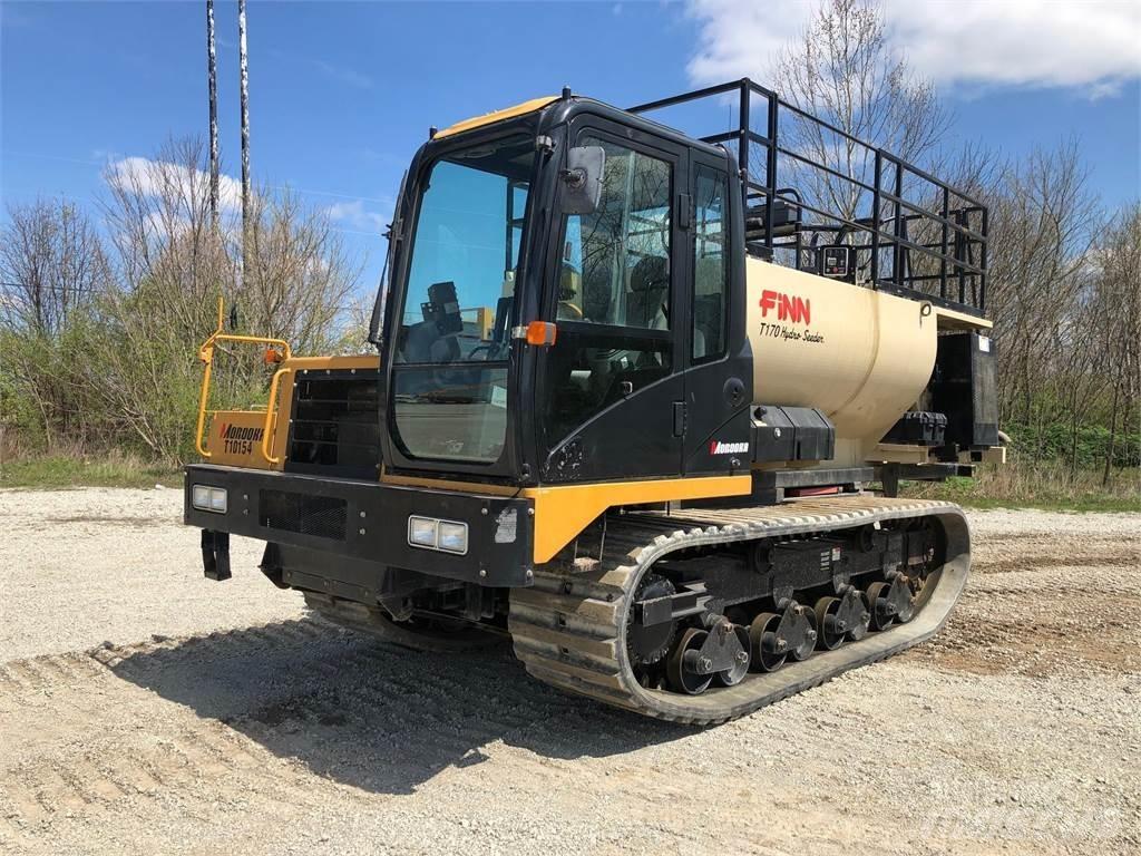 Morooka MST2200VD Pásové dempry