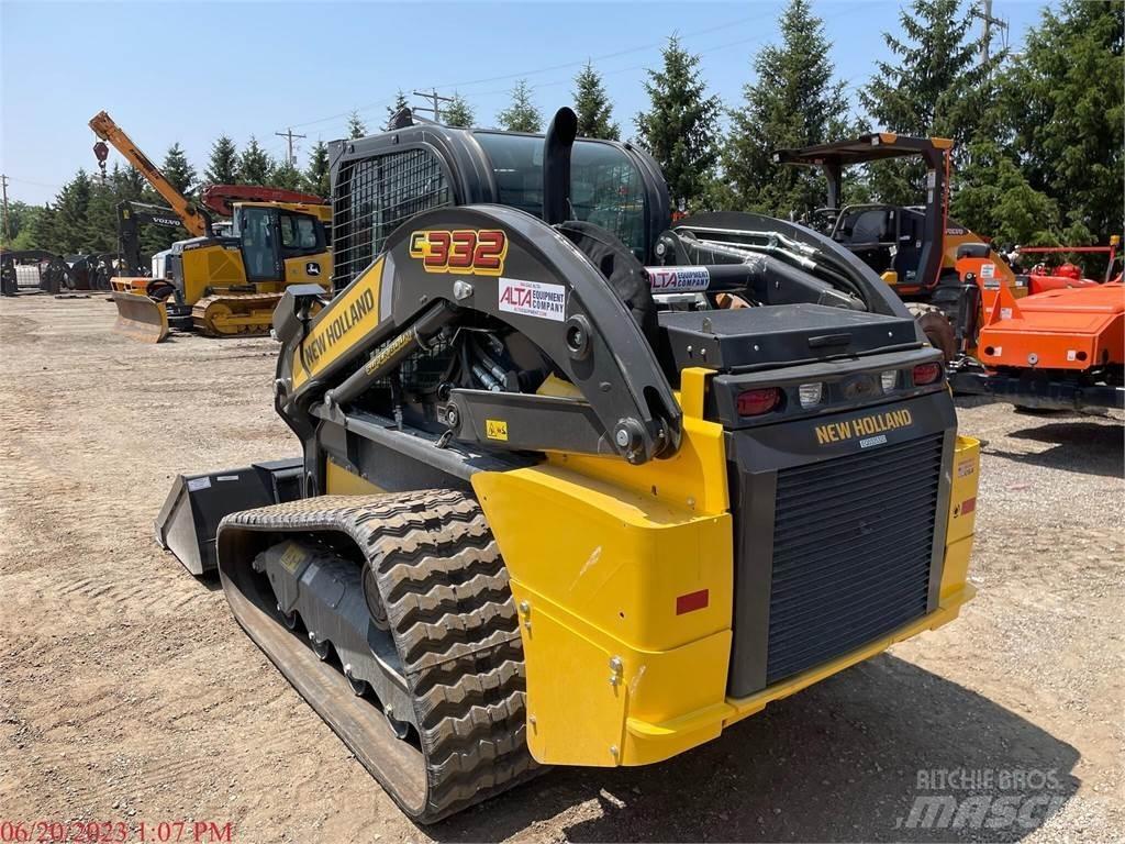 New Holland C332 Smykem řízené nakladače