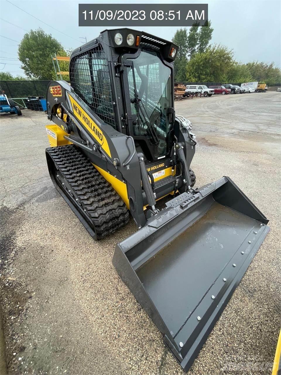 New Holland C332 Smykem řízené nakladače