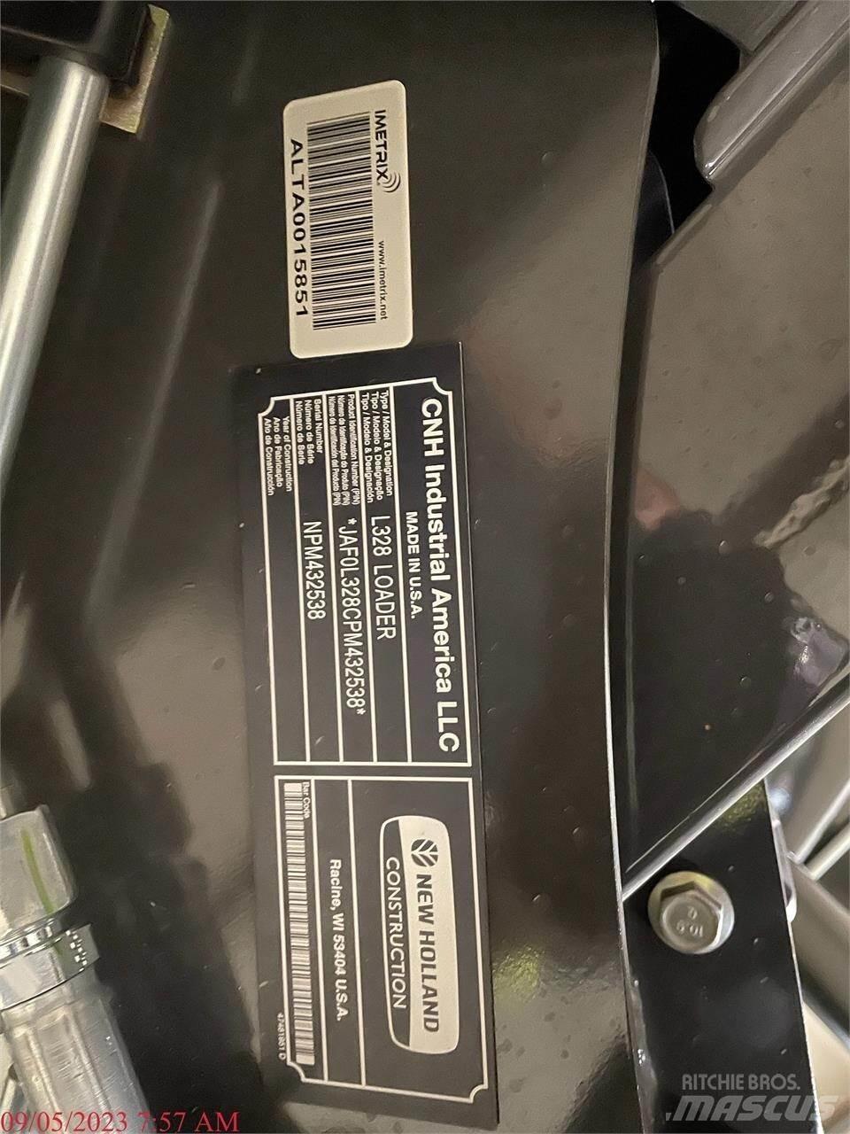 New Holland L328 Smykem řízené nakladače