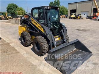 New Holland L328 Smykem řízené nakladače