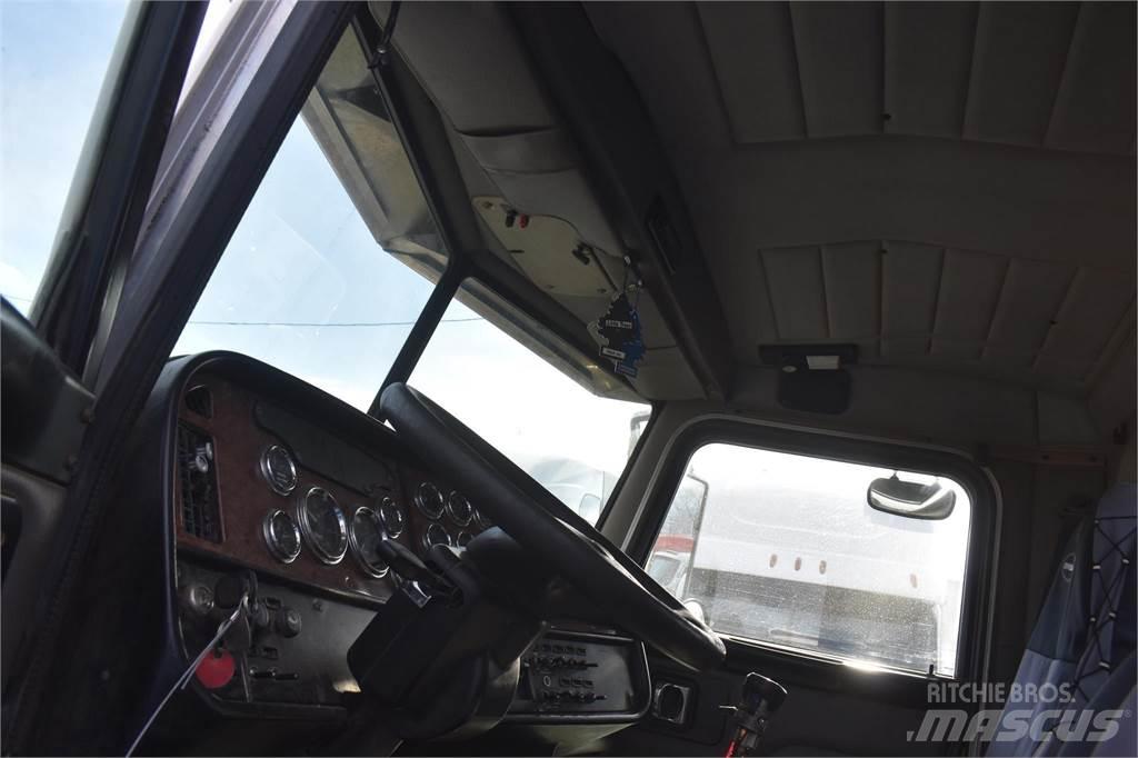 Peterbilt 357 Sklápěče