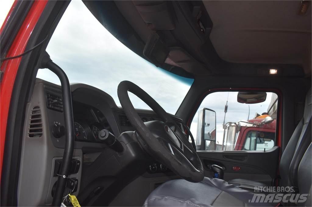 Peterbilt 567 Sklápěče