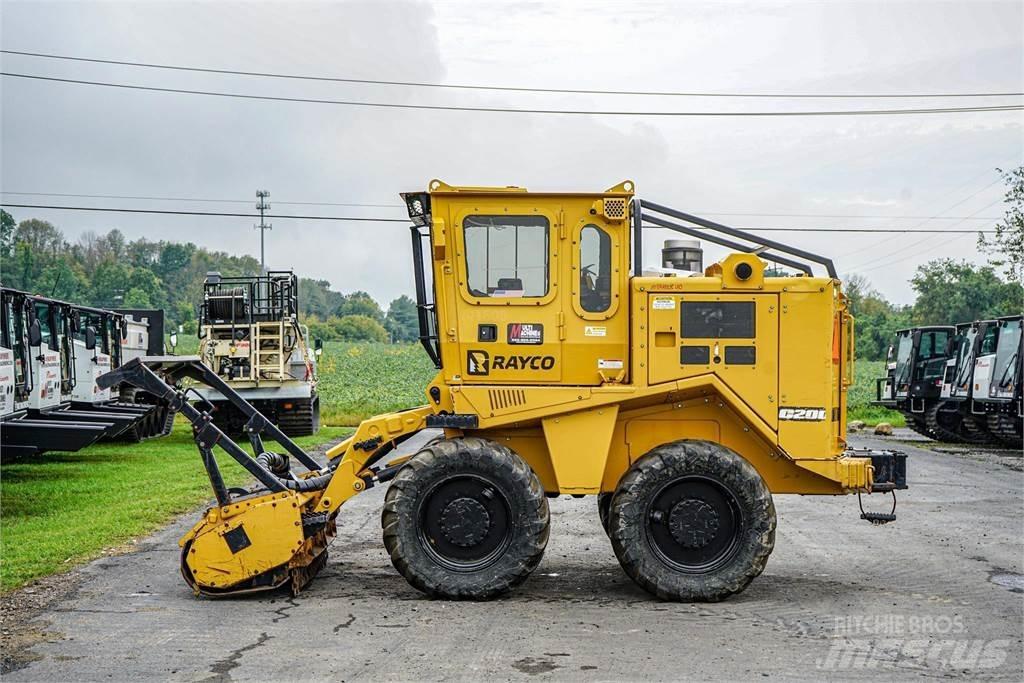 Rayco C200 Lesní mulčovače