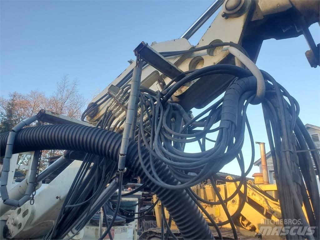 Reedrill R20 Povrchové vrtací stroje