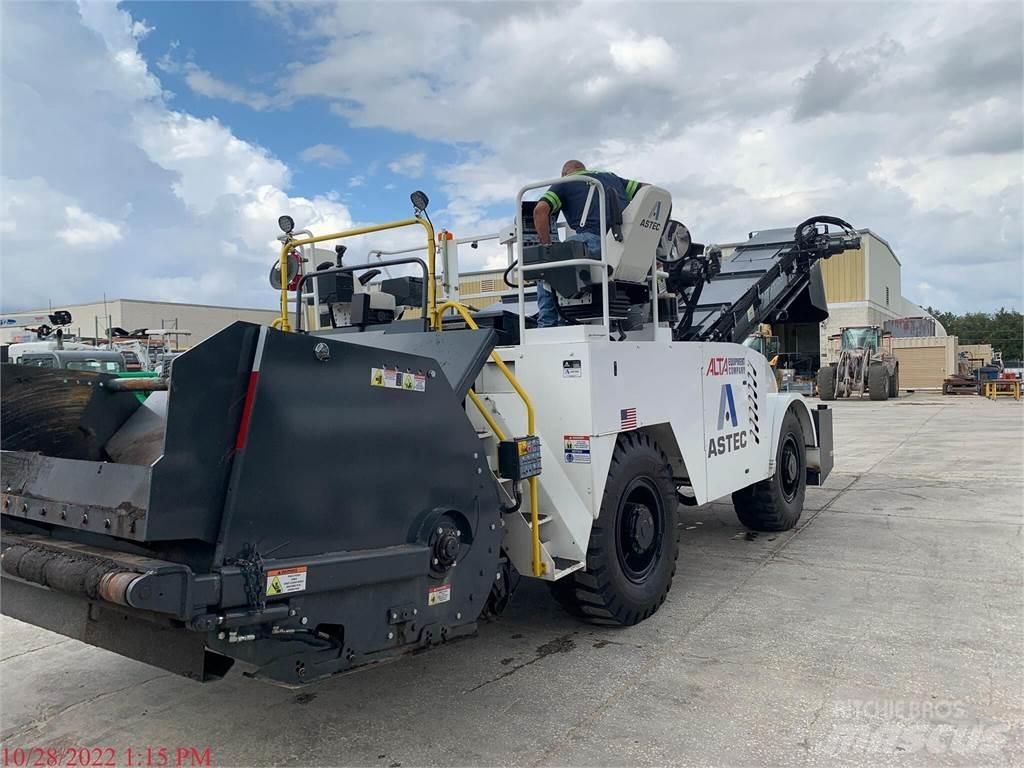 Roadtec MTV1100E Stroje pro přepravu materiálů