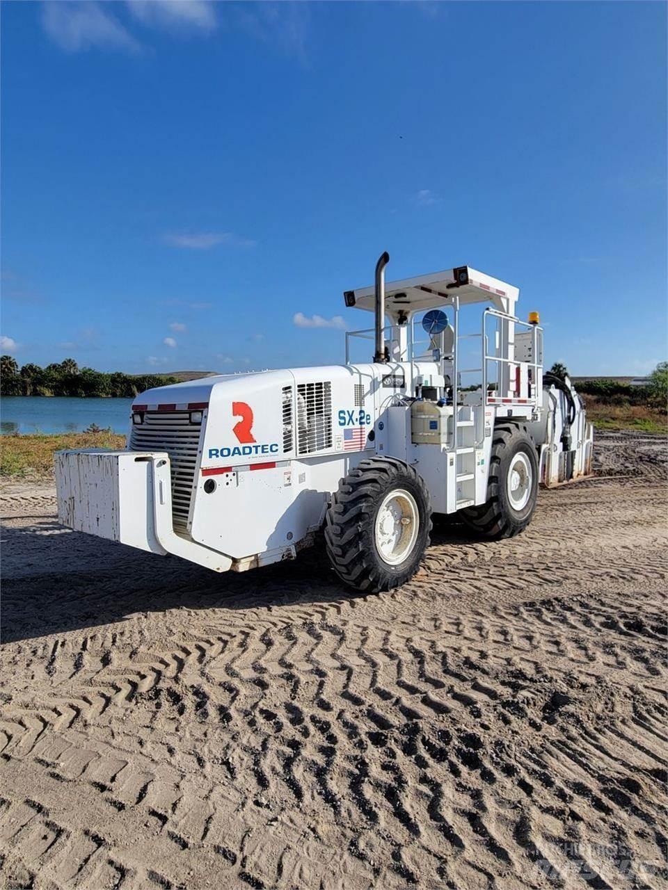 Roadtec SX2E Recyklátory asfaltu