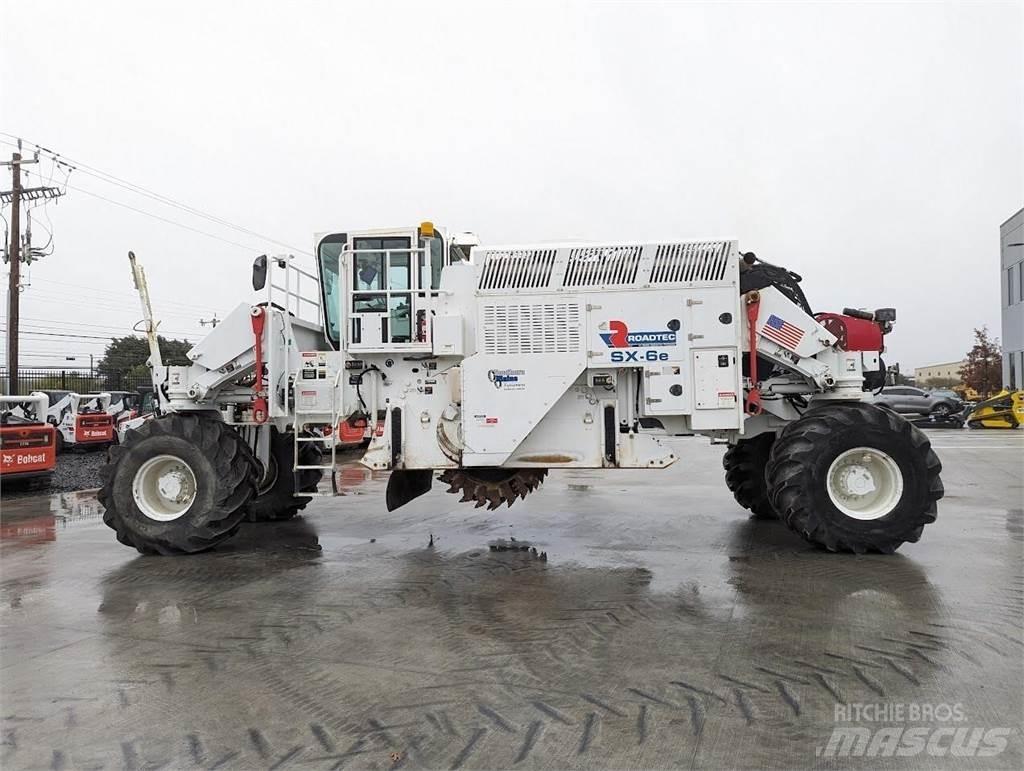 Roadtec SX6E Recyklátory asfaltu