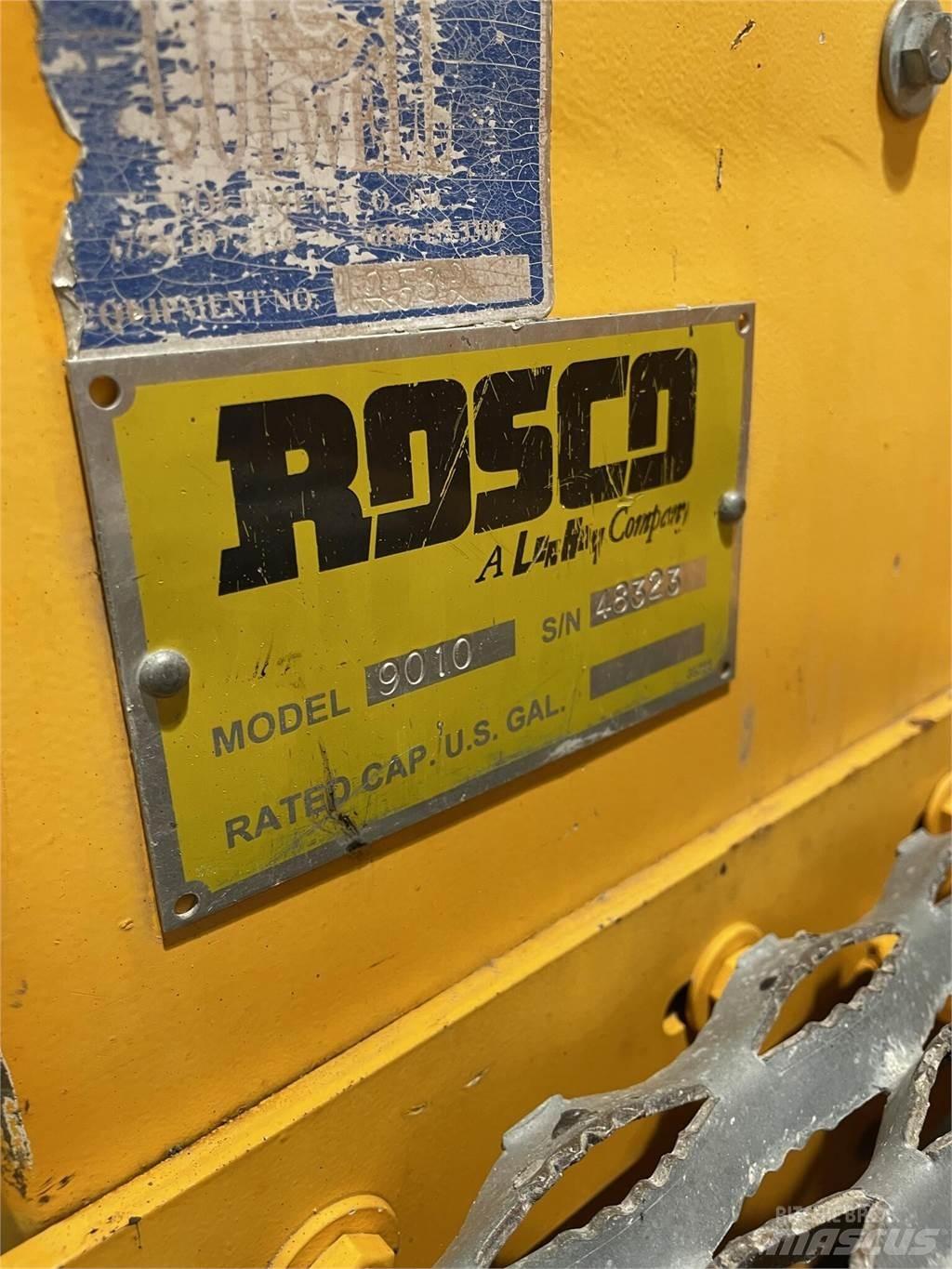 Rosco 9010 Stroje pro přepravu materiálů