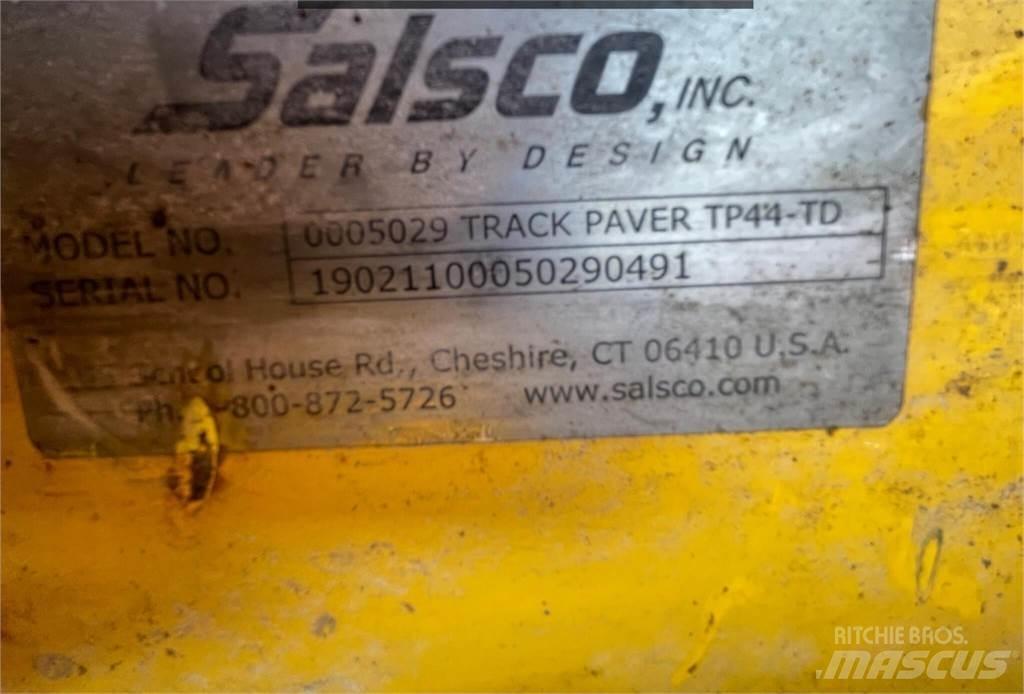  SALSCO TP44TD Finišery